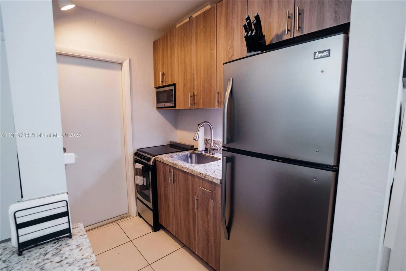 7901 SW 64th Ave # 6, South Miami, FL 33143 photo 10