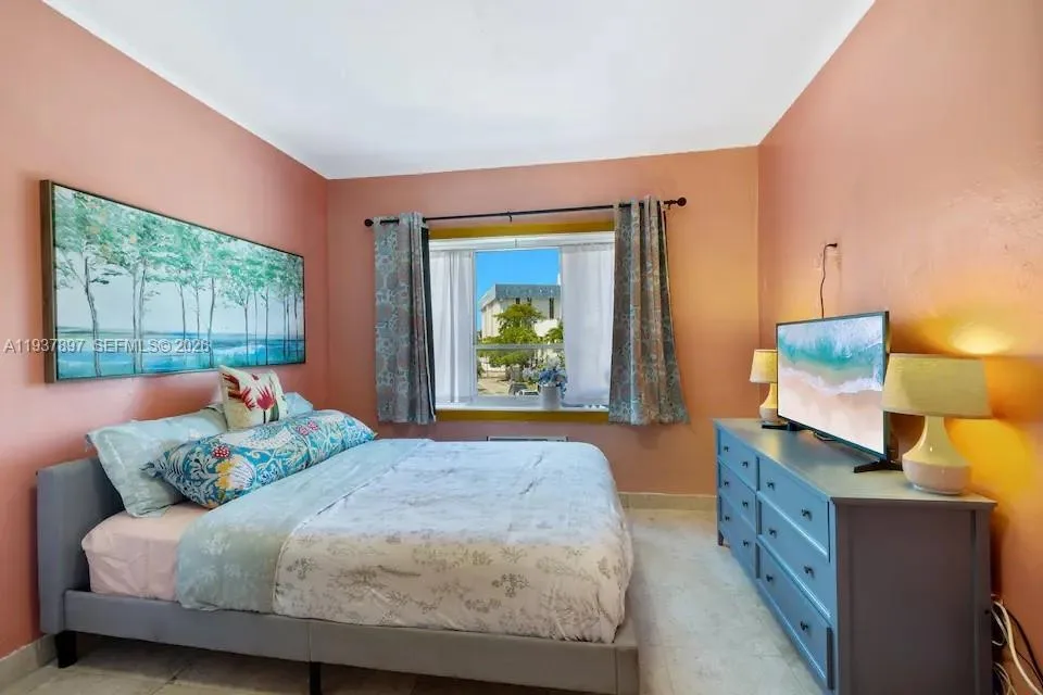 255 W 24th St # 234, Miami Beach, FL 33140 photo 3