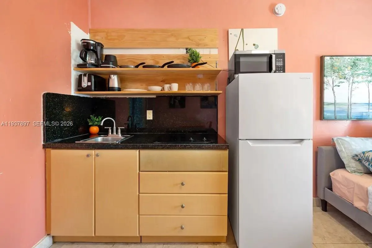 255 W 24th St # 234, Miami Beach, FL 33140 photo 6