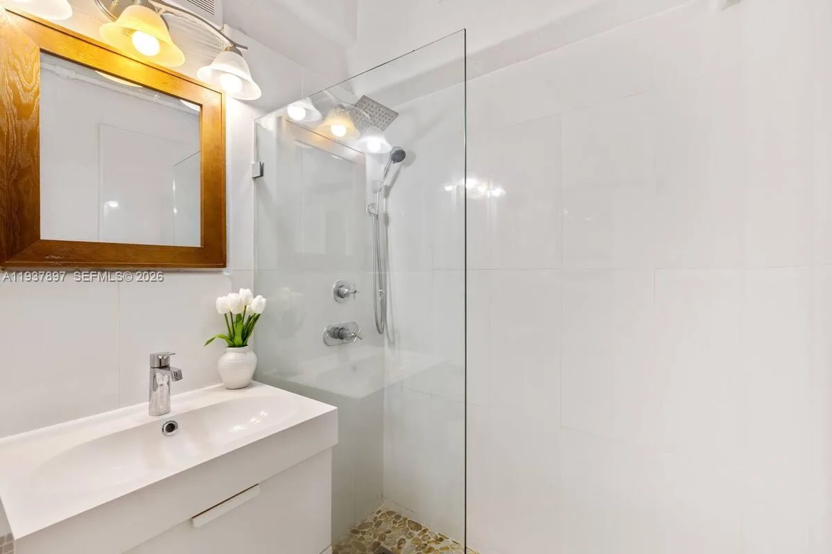 255 W 24th St # 234, Miami Beach, FL 33140 photo 7