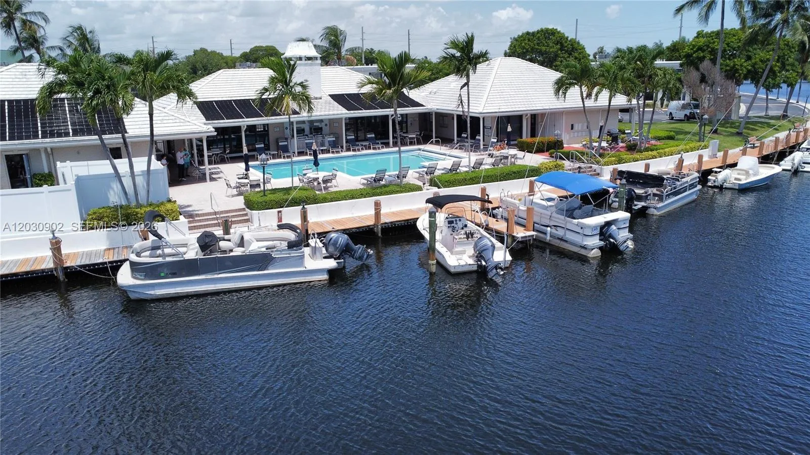 160 Cypress Club Dr # 608, Pompano Beach, FL 33060