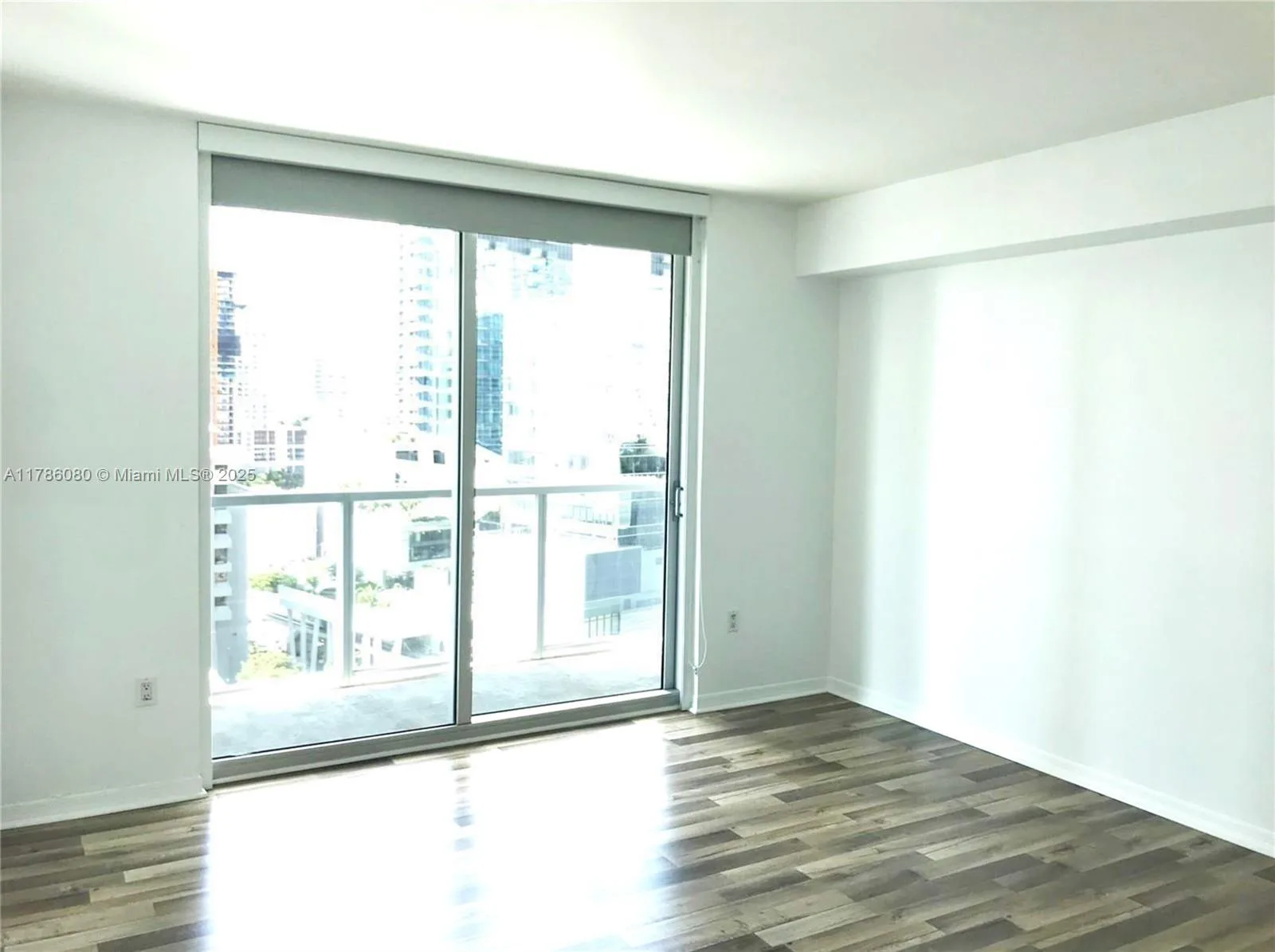 55 SE 6th St # 1610, Miami, FL 33131 photo 4