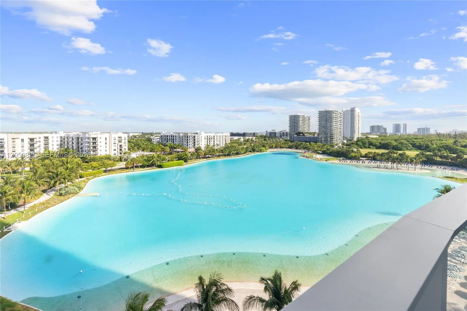 2411 Laguna Cr # 606, Miami, FL 33181 photo 4