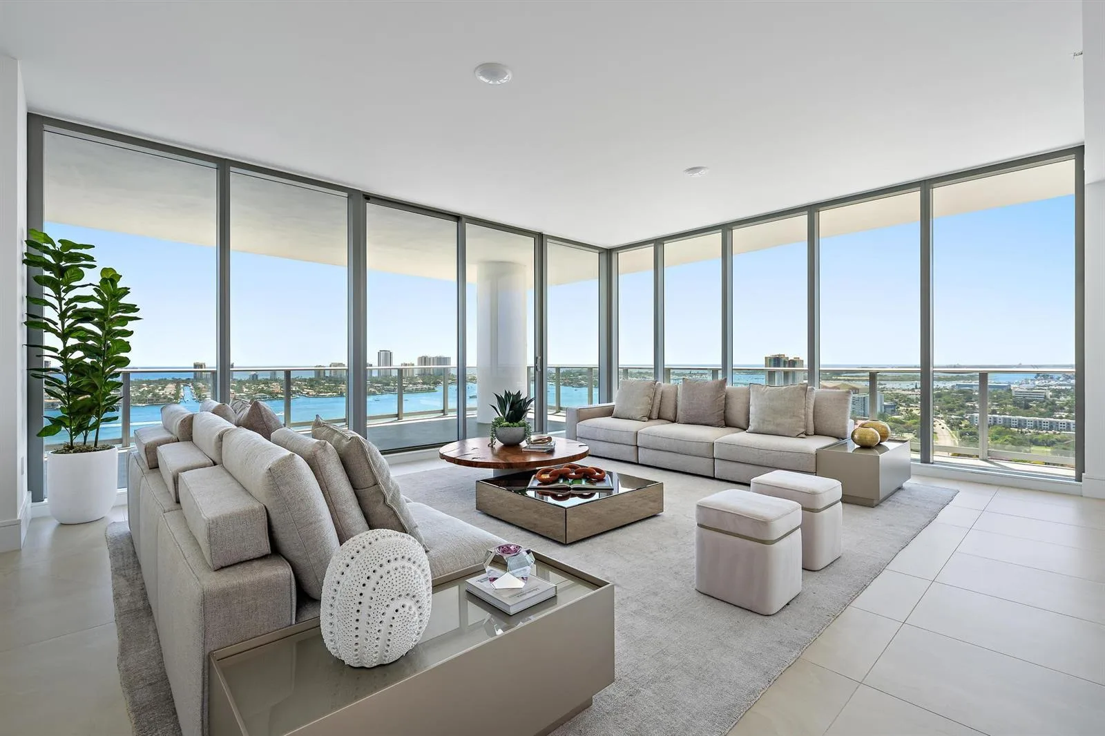220 Lake Shore Drive # 2212, Lake Park, FL 33403