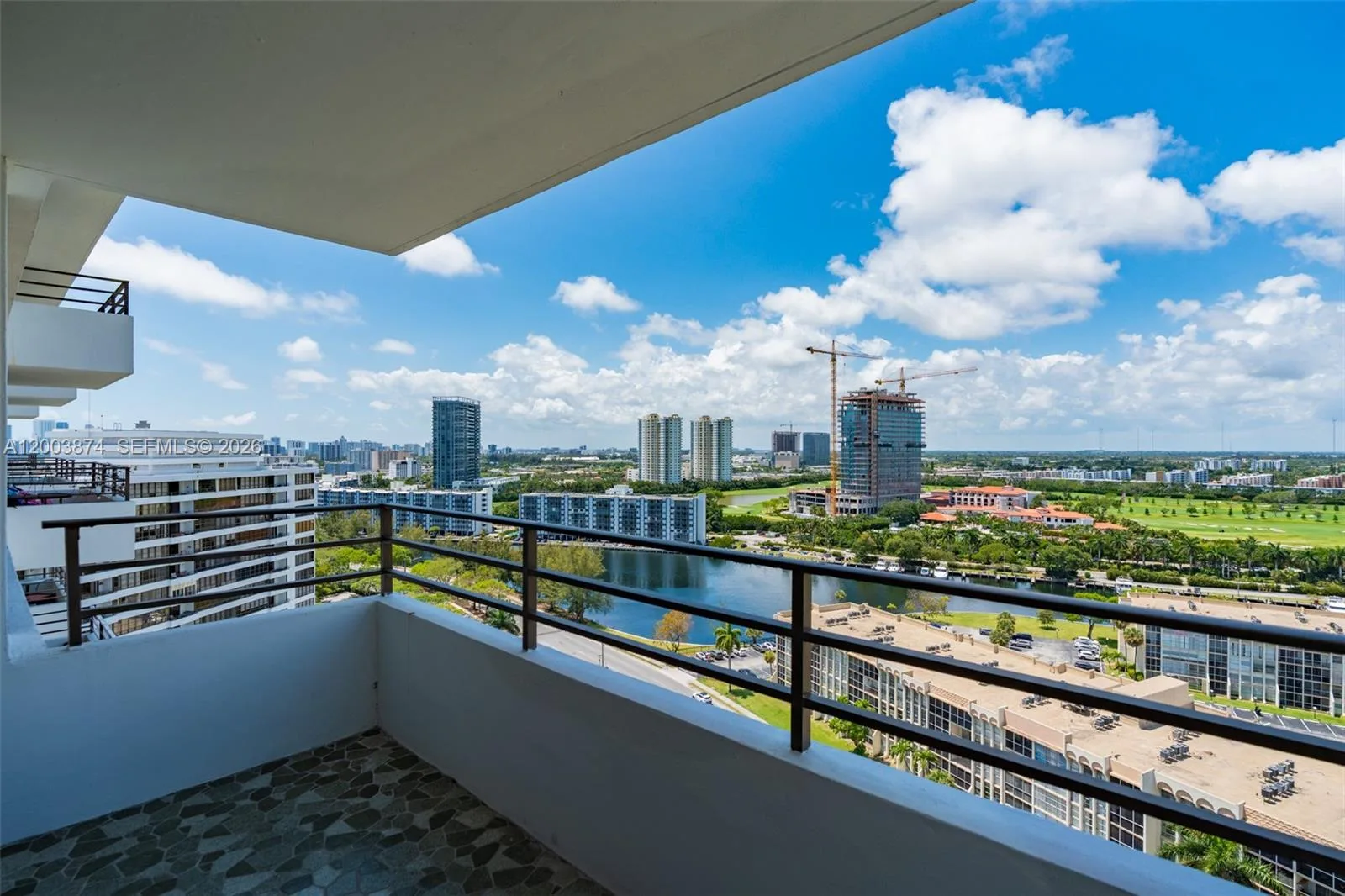 600 Three Islands Blvd # 1707, Hallandale Beach, FL 33009 photo 4