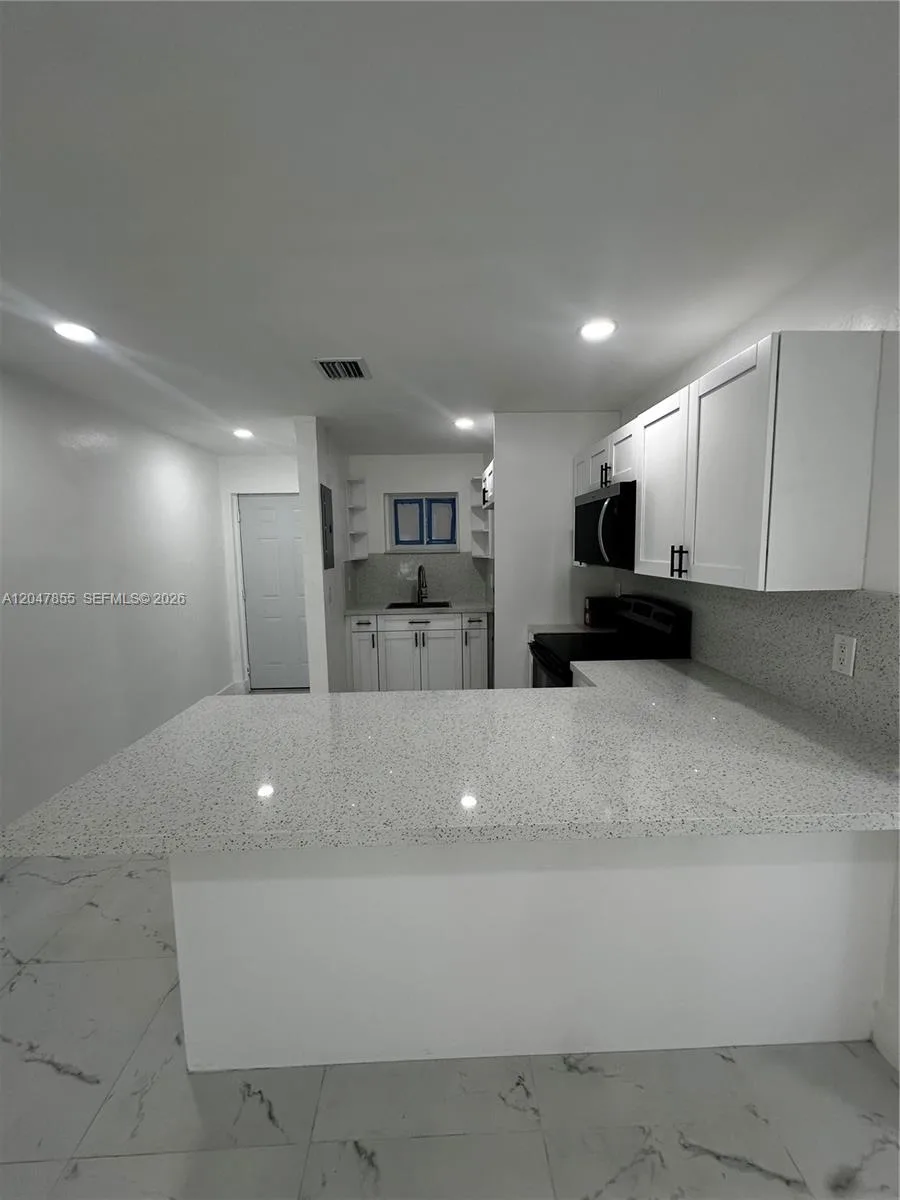 1945 NW 29th St # A5, Miami, FL 33142 photo 2