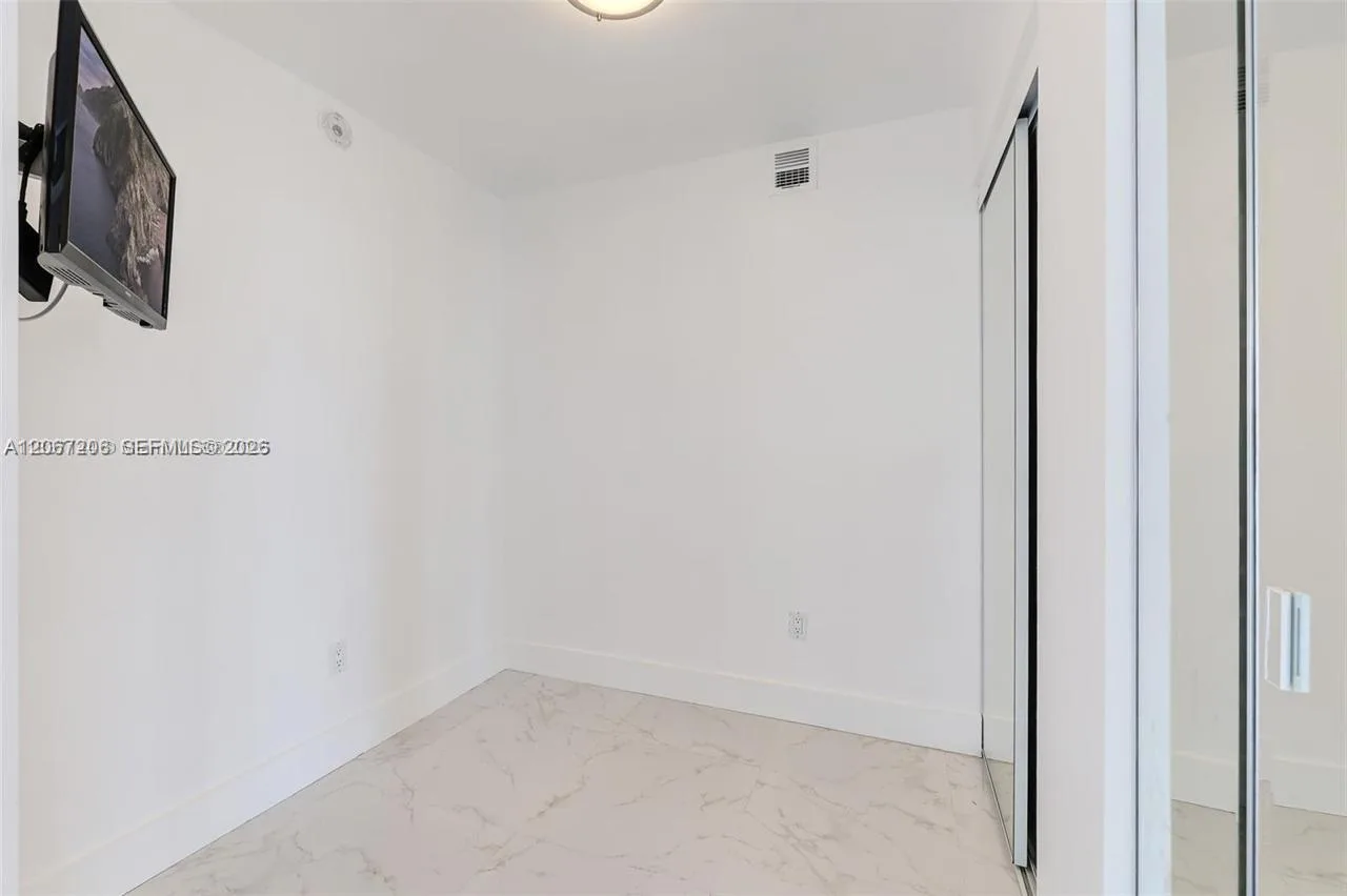 5701 Collins Ave # 1611, Miami Beach, FL 33140 photo 10