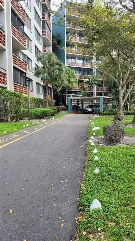 4222 INVERRARY Boulevard # 4206, Lauderhill, FL 33319