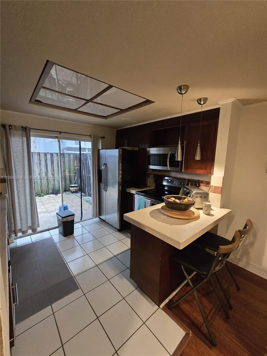 7010 NW 173rd Dr # 1901, Hialeah, FL 33015 photo 2