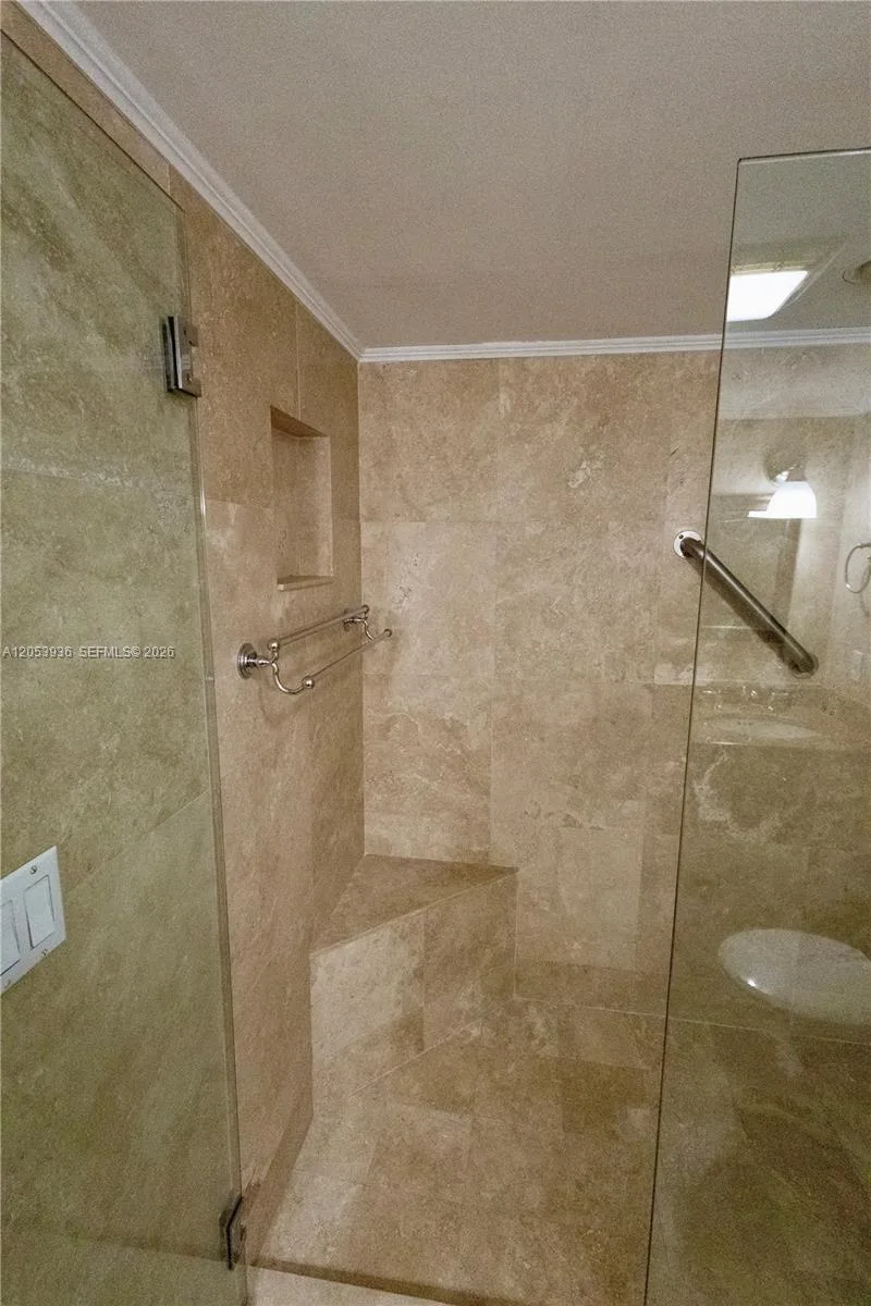 2555 Collins Ave # 308, Miami Beach, FL 33140 photo 10