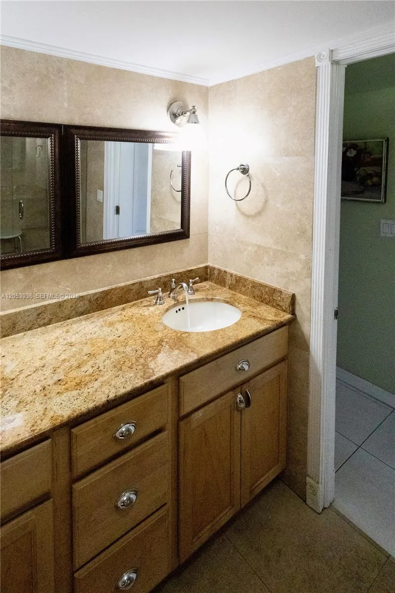 2555 Collins Ave # 308, Miami Beach, FL 33140 photo 11