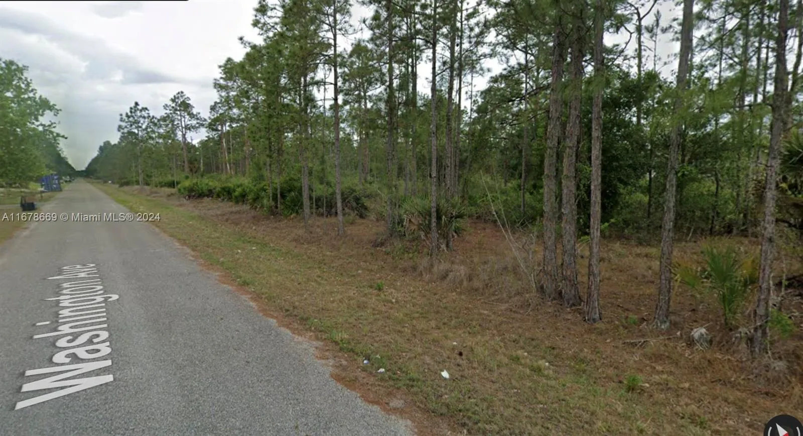 1419 Washington Ave, Lehigh Acres, FL 33872 photo 3