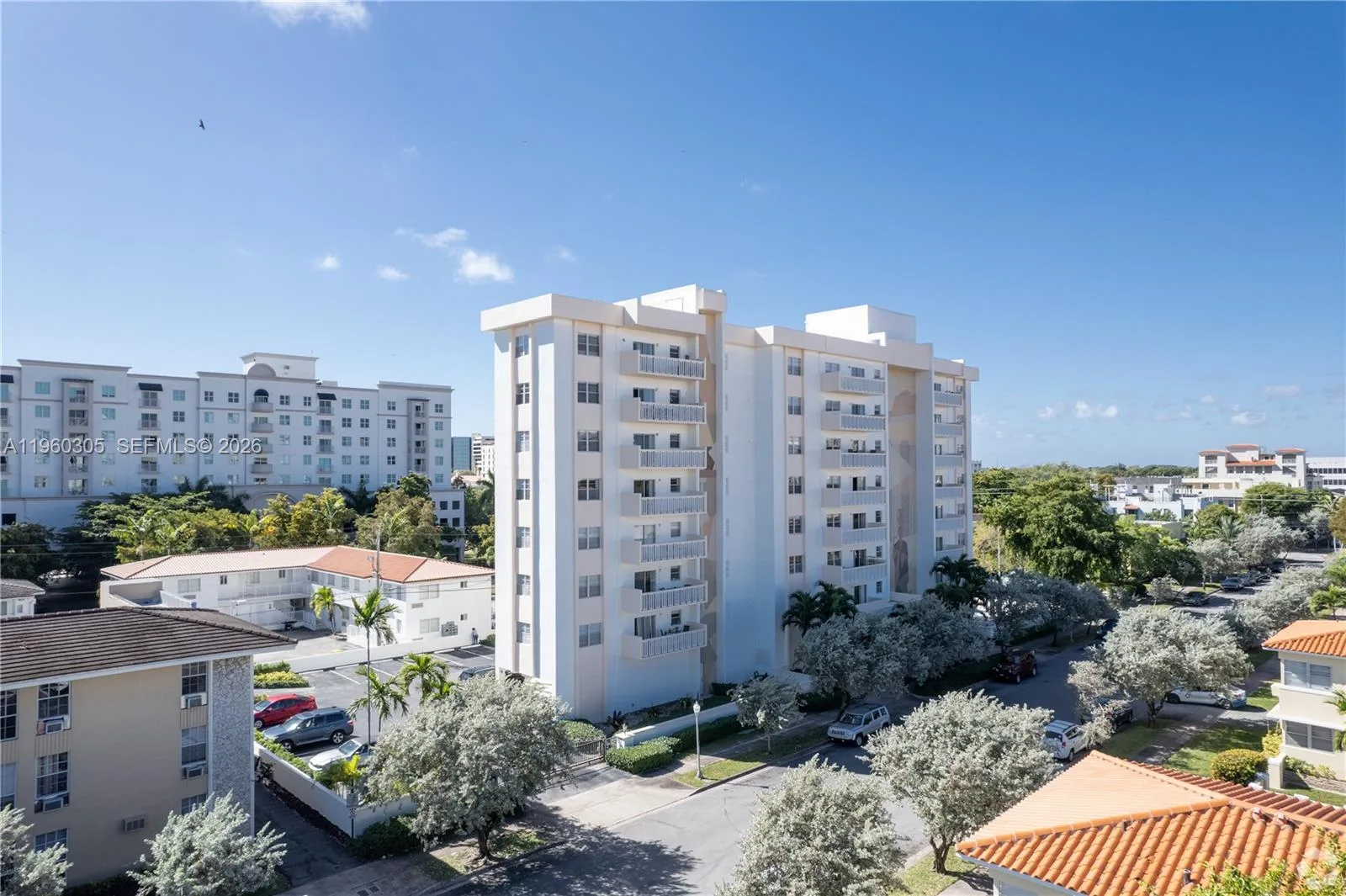 Gables Corinthian Plaza – photo 13