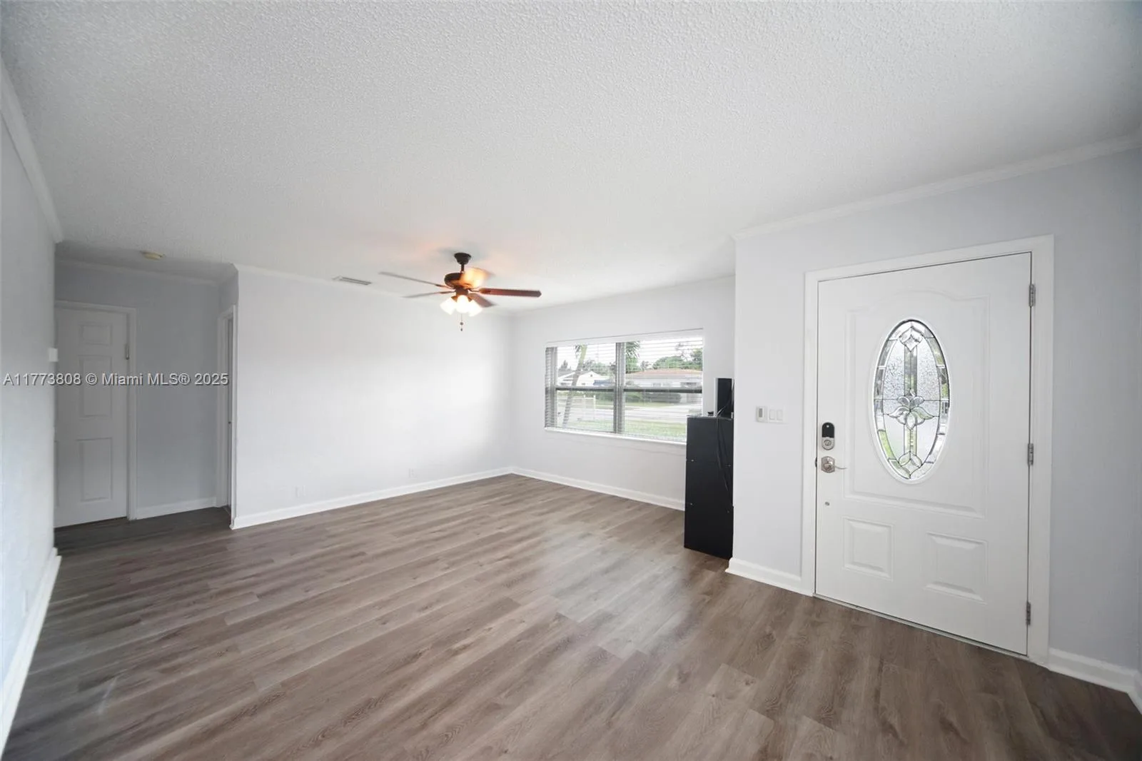 621 Hudson Rd, West Palm Beach, FL 33405 photo 5