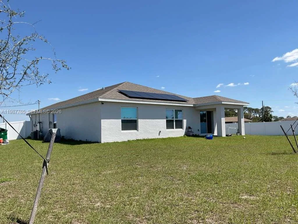 9013 Meadow Cir, La Belle, FL 33935 — zdjęcie 3