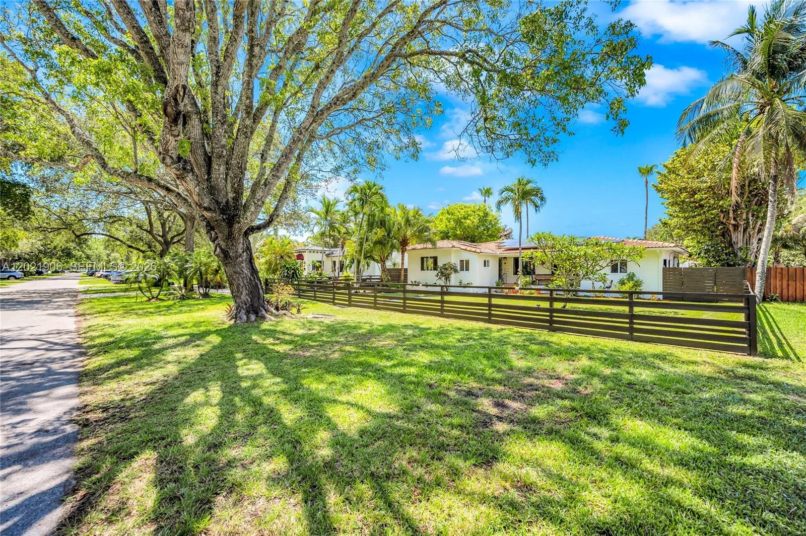 50 NE 110th St, Miami Shores, FL 33161 photo 3