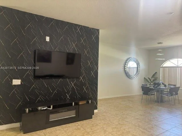 406 Cinnamon Drive, Kissimmee, FL 34759 photo 3