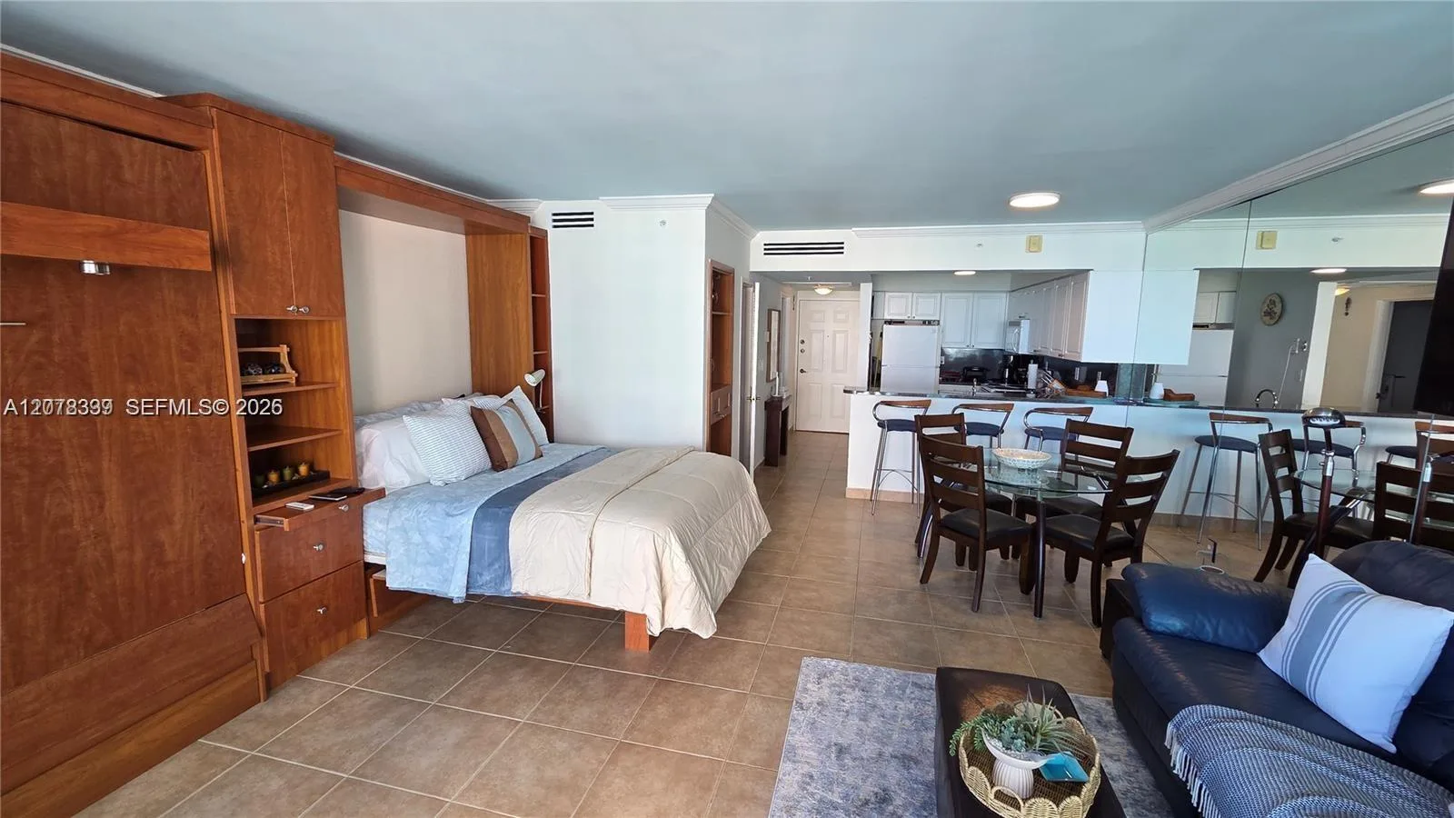 2501 S Ocean Dr # 809, Hollywood, FL 33019