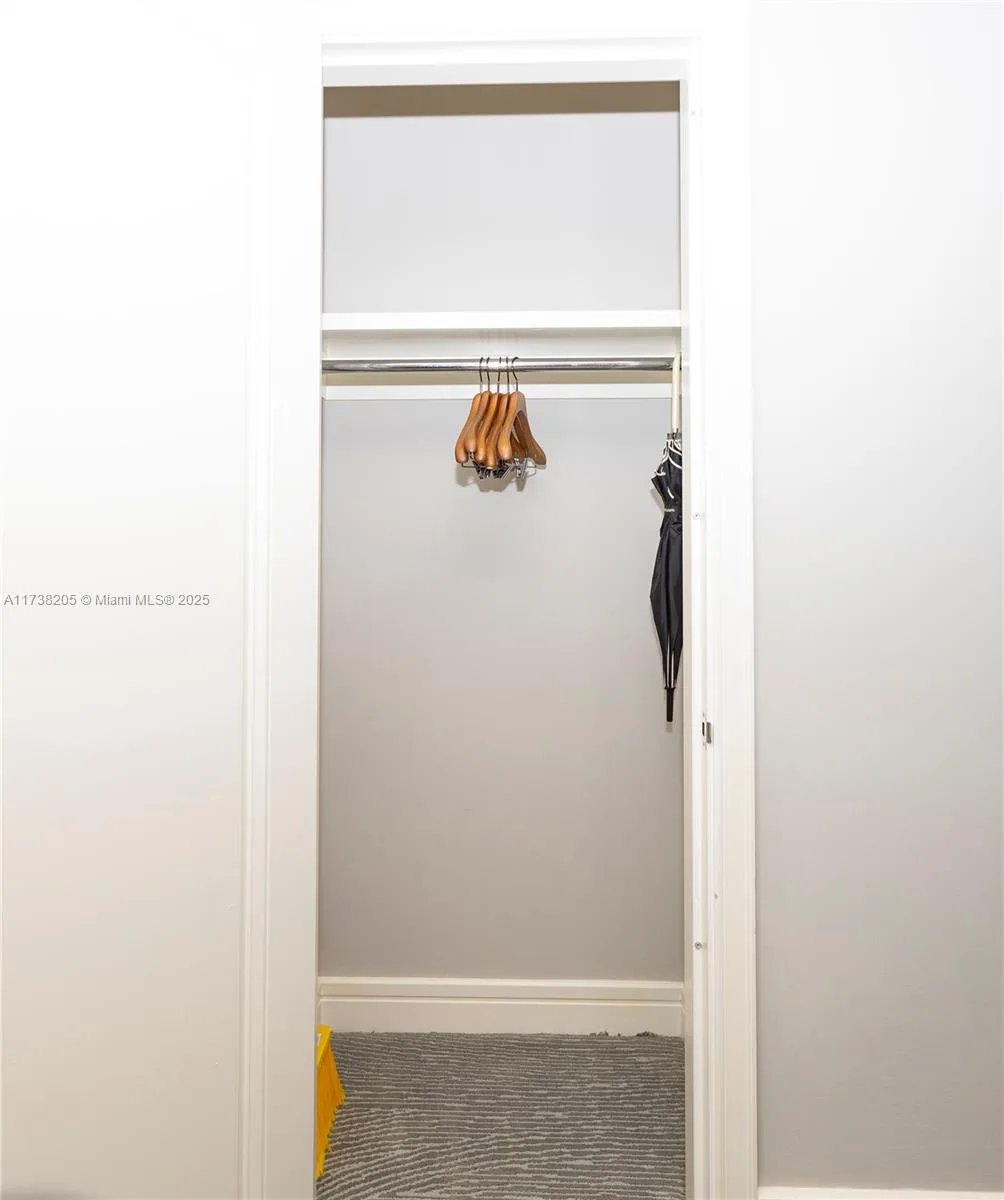 1435 Brickell Ave # 3010, Miami, FL 33131 photo 8