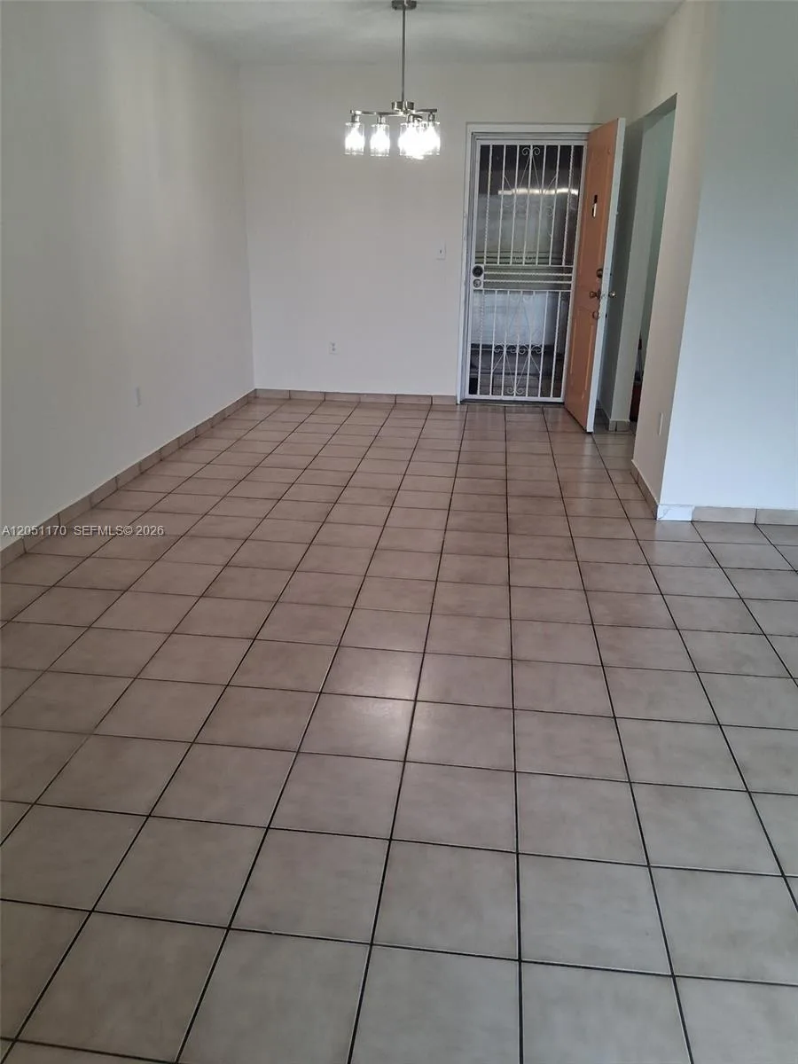 6200 W Flagler St # 305, Miami, FL 33144 photo 10