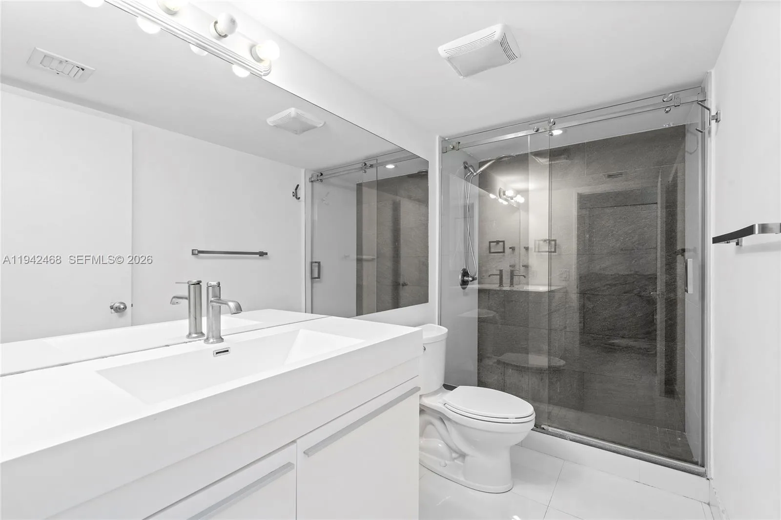 161 Crandon Blvd # 419, Key Biscayne, FL 33149 photo 11