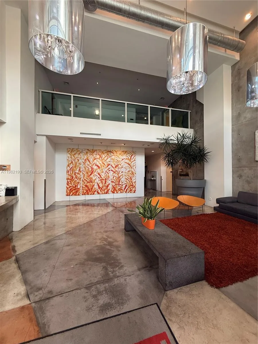 234 NE 3rd St # 2206, Miami, FL 33132