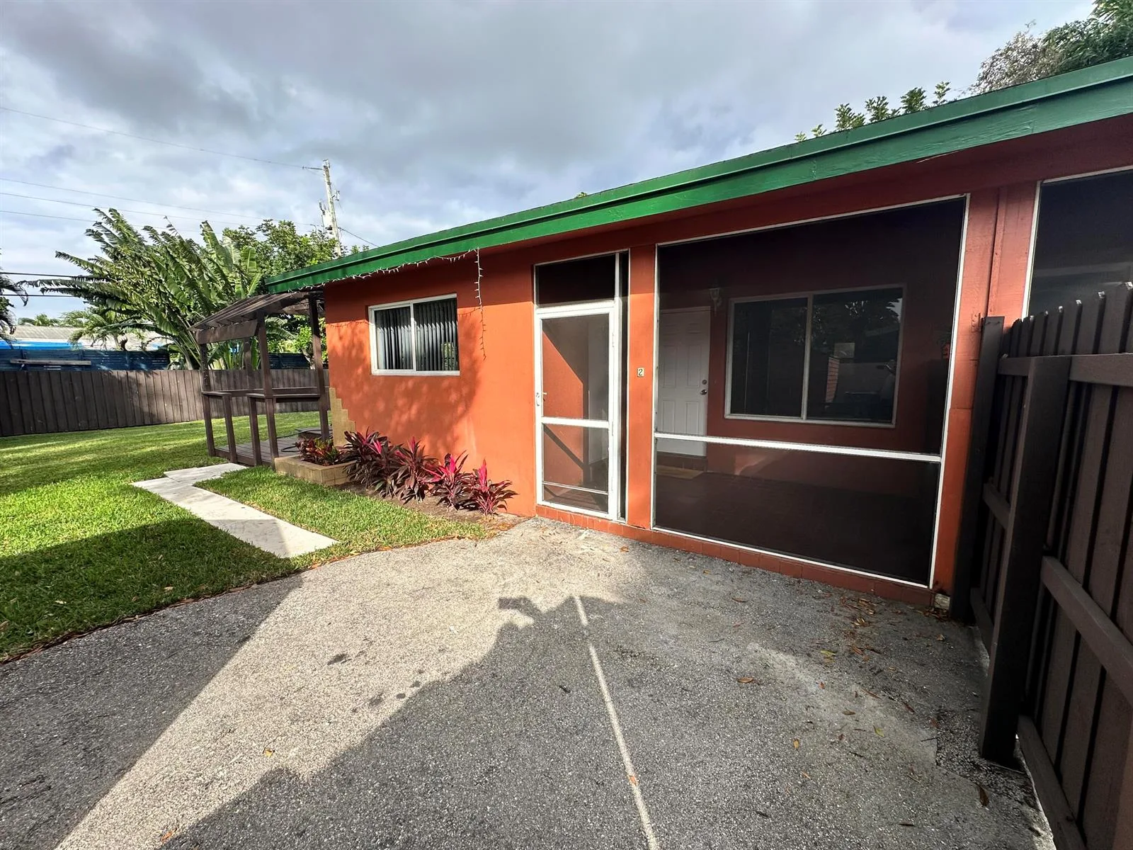 61 NW 35th Street # 2, Oakland Park, FL 33309