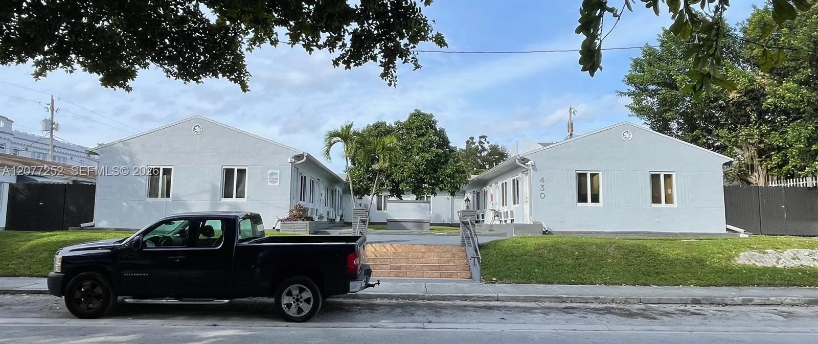 430 SW 6th Ave # 2, Miami, FL 33130