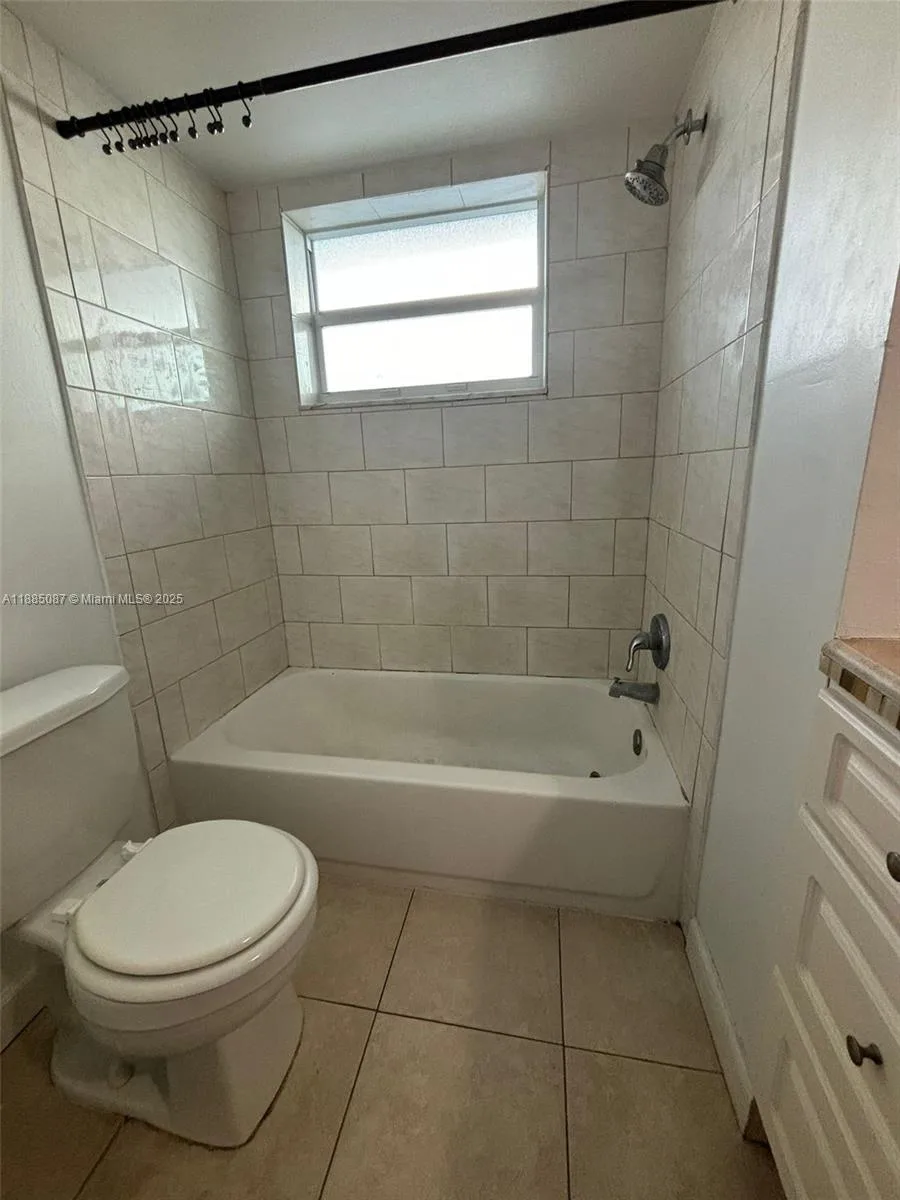 1780 NE 191st St # 803-2, Miami, FL 33179 photo 10