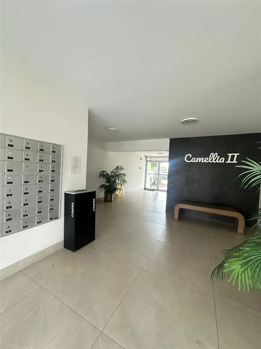1780 NE 191st St # 803-2, Miami, FL 33179 photo 3