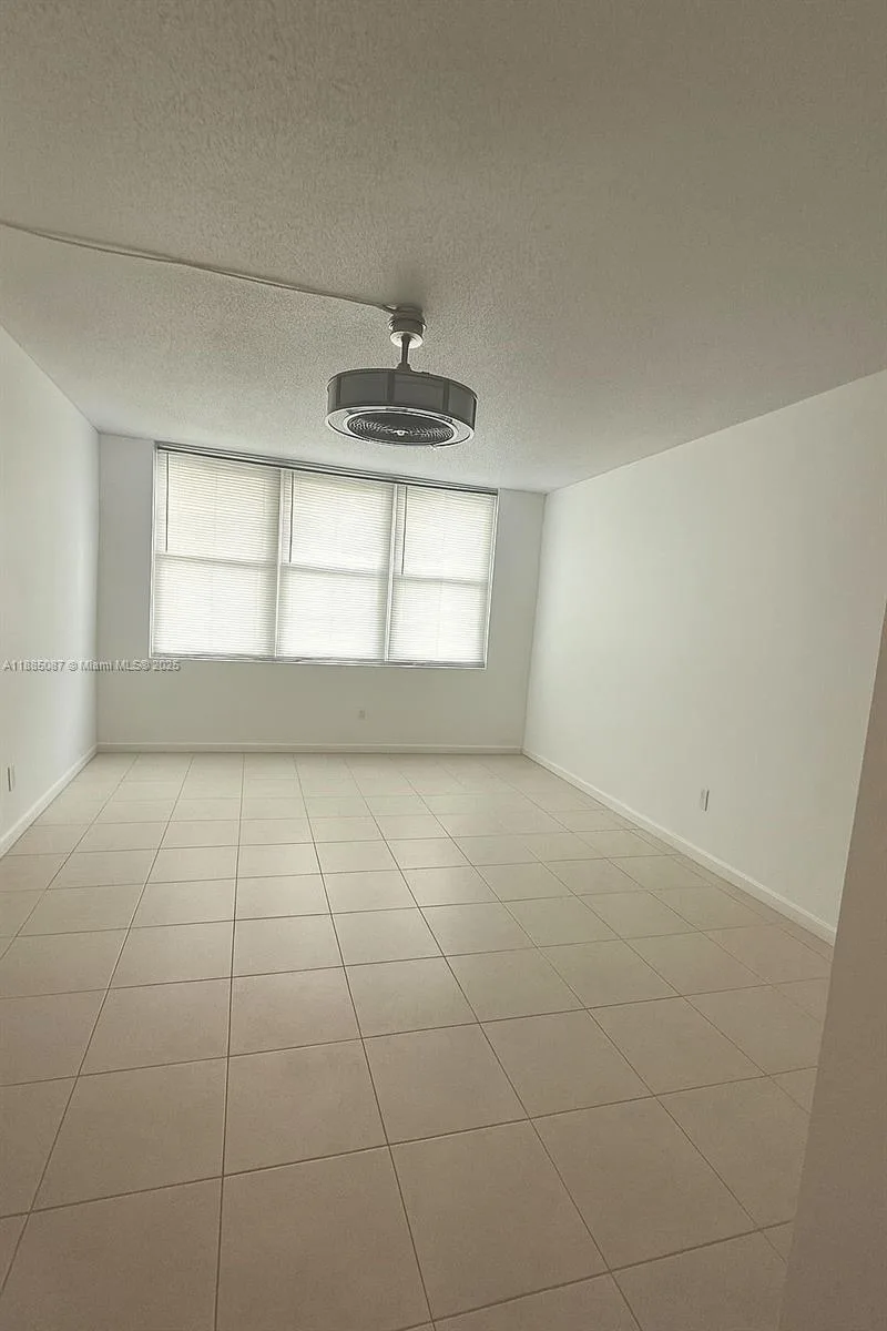 1780 NE 191st St # 803-2, Miami, FL 33179 photo 8