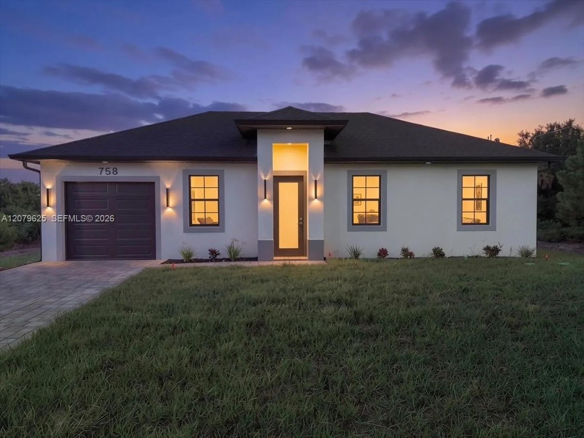 758 Long Distance LN, Lehigh Acres, FL 33974