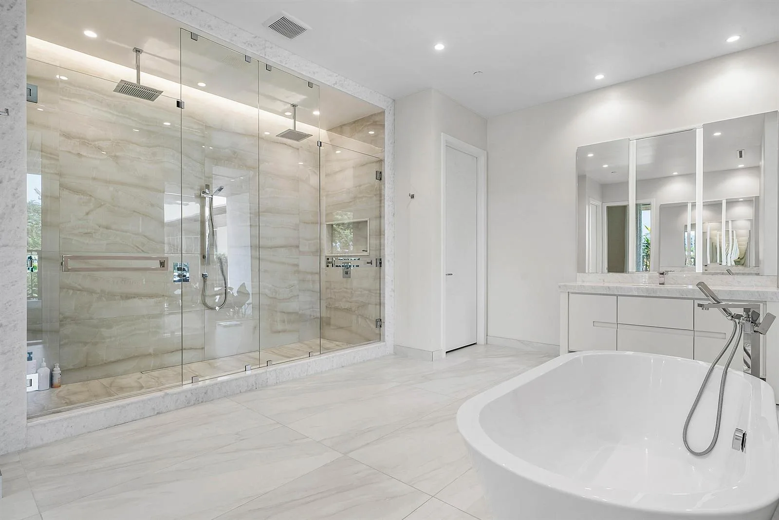 210 SE MIZNER Boulevard # 101, Boca Raton, FL 33432 photo 12