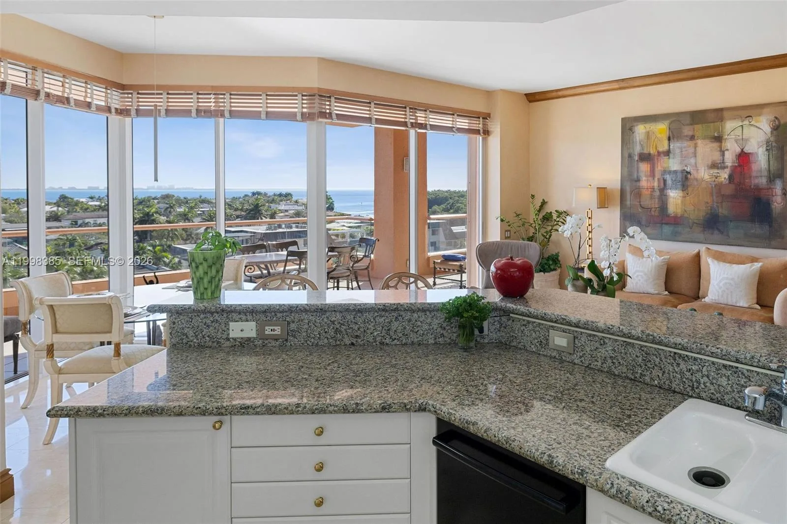 10 Edgewater Dr # 7G, Coral Gables, FL 33133 photo 7