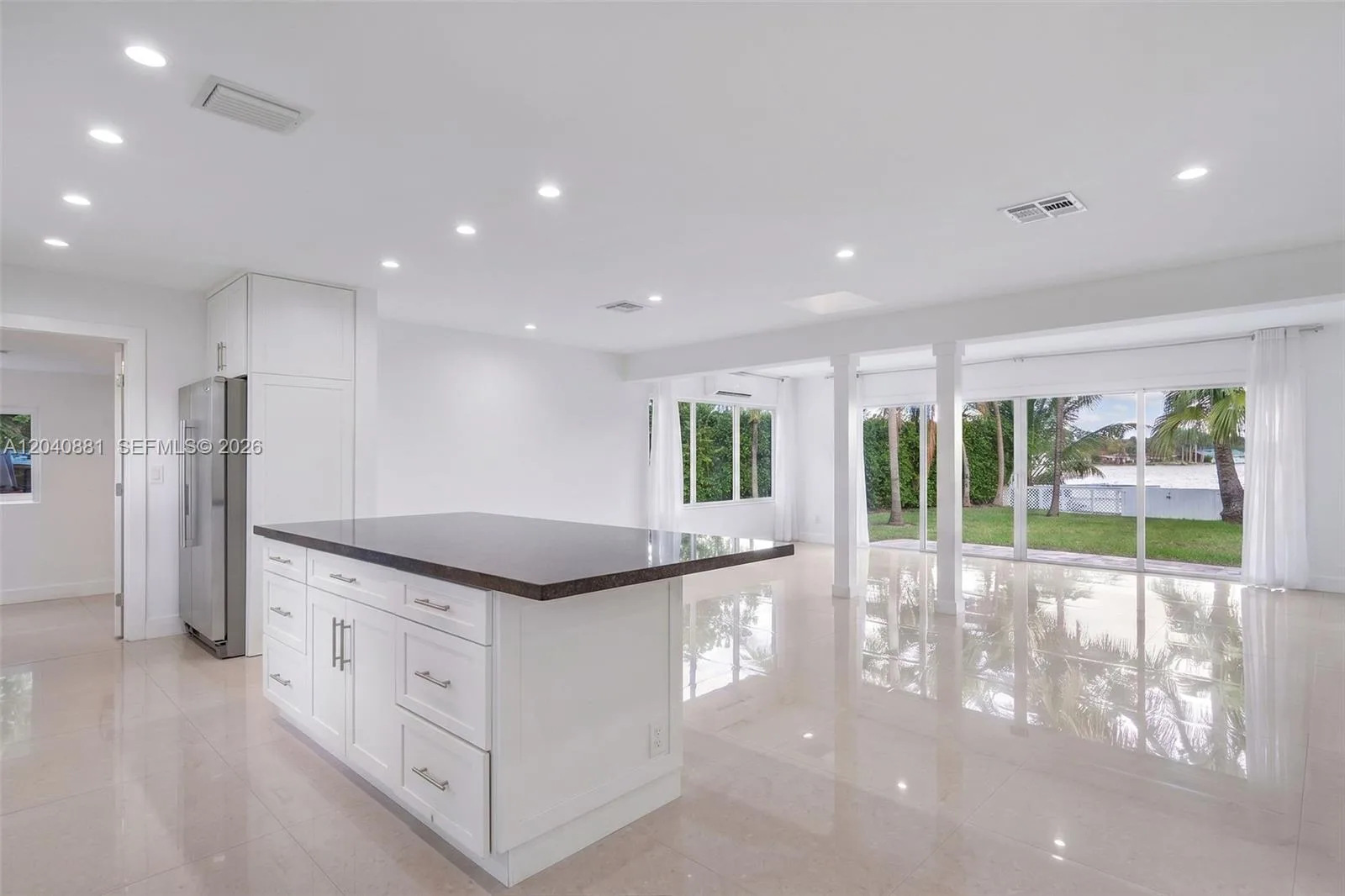 2531 NE 209th Ter, Aventura, FL 33180 photo 5