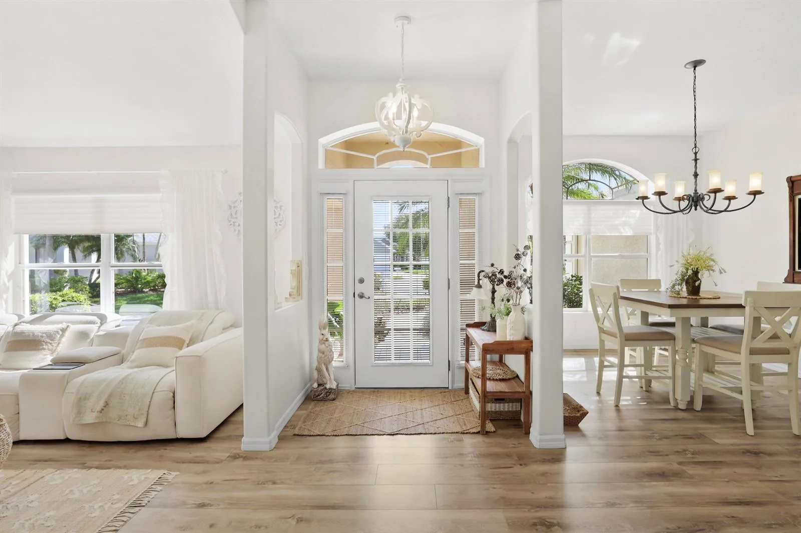 375 E Temple Ct Court SW, Vero Beach, FL 32968 photo 3