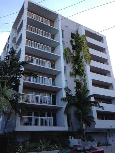 2740 SW 28th Ter # 304, Miami, FL 33133