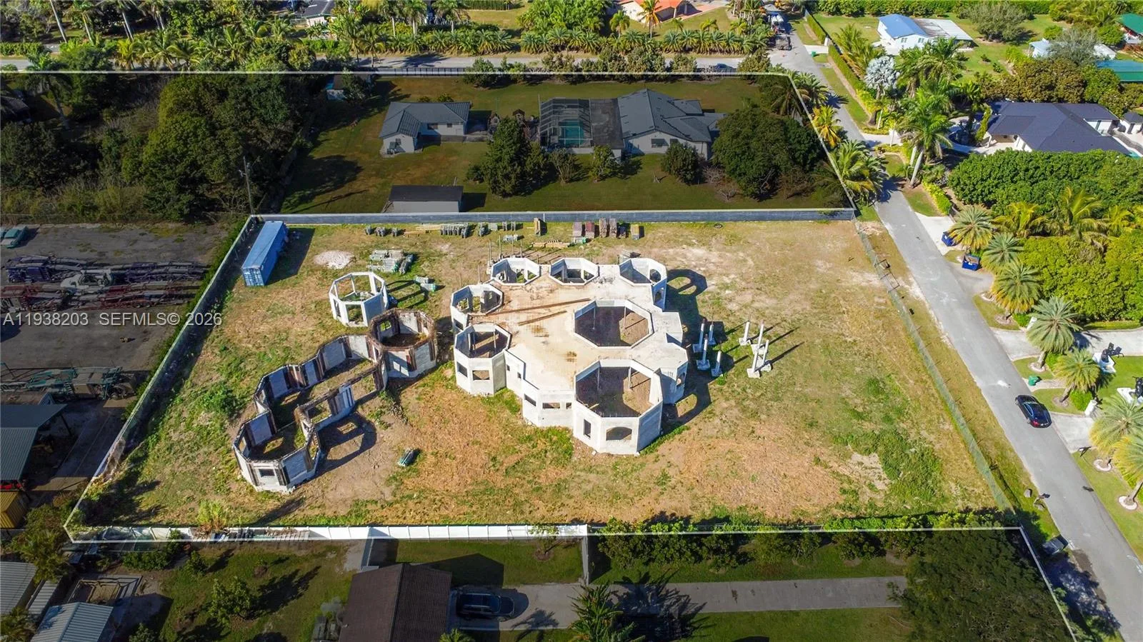 21320 SW 246th St, Unincorporated Dade County, FL 33031 photo 3