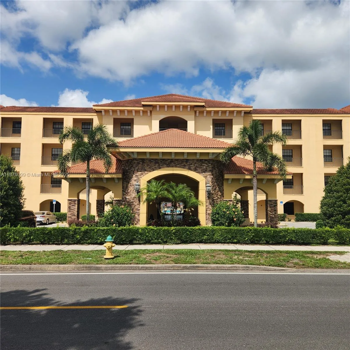 2351 Lakeview Dr # 114, Sebring, FL 33875