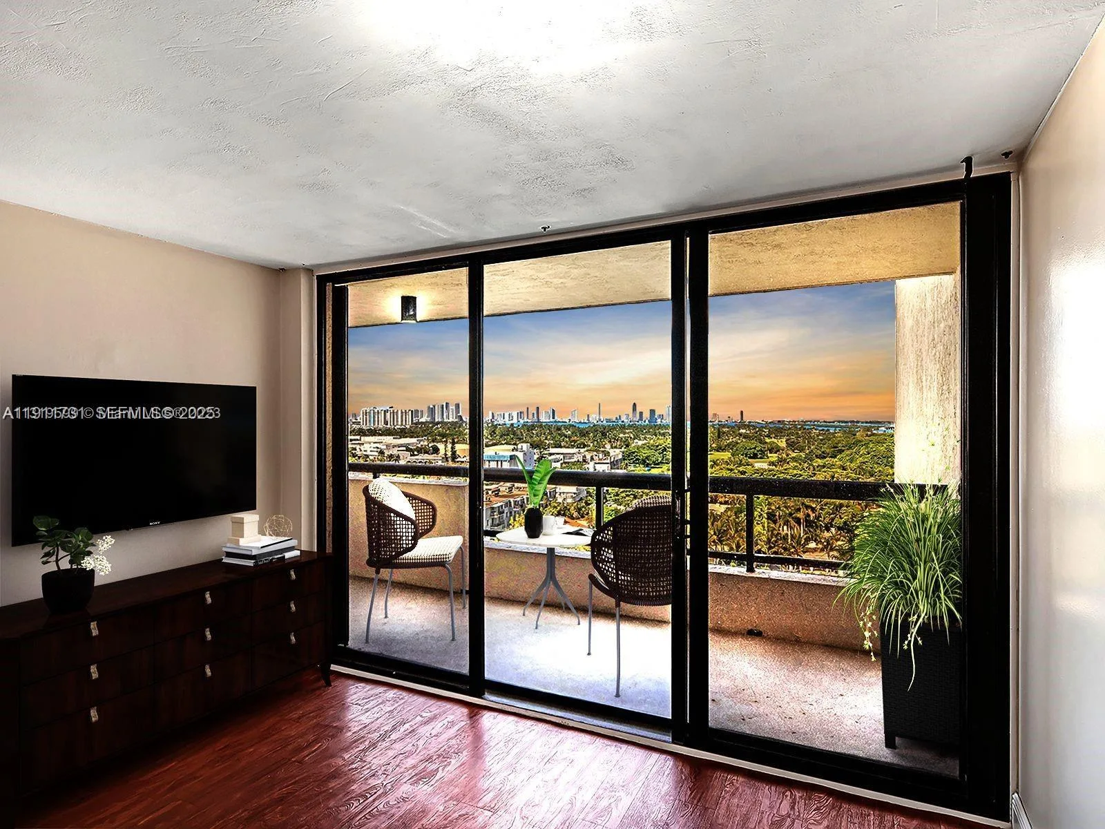 2555 Collins Ave # 1604, Miami Beach, FL 33140 photo 2