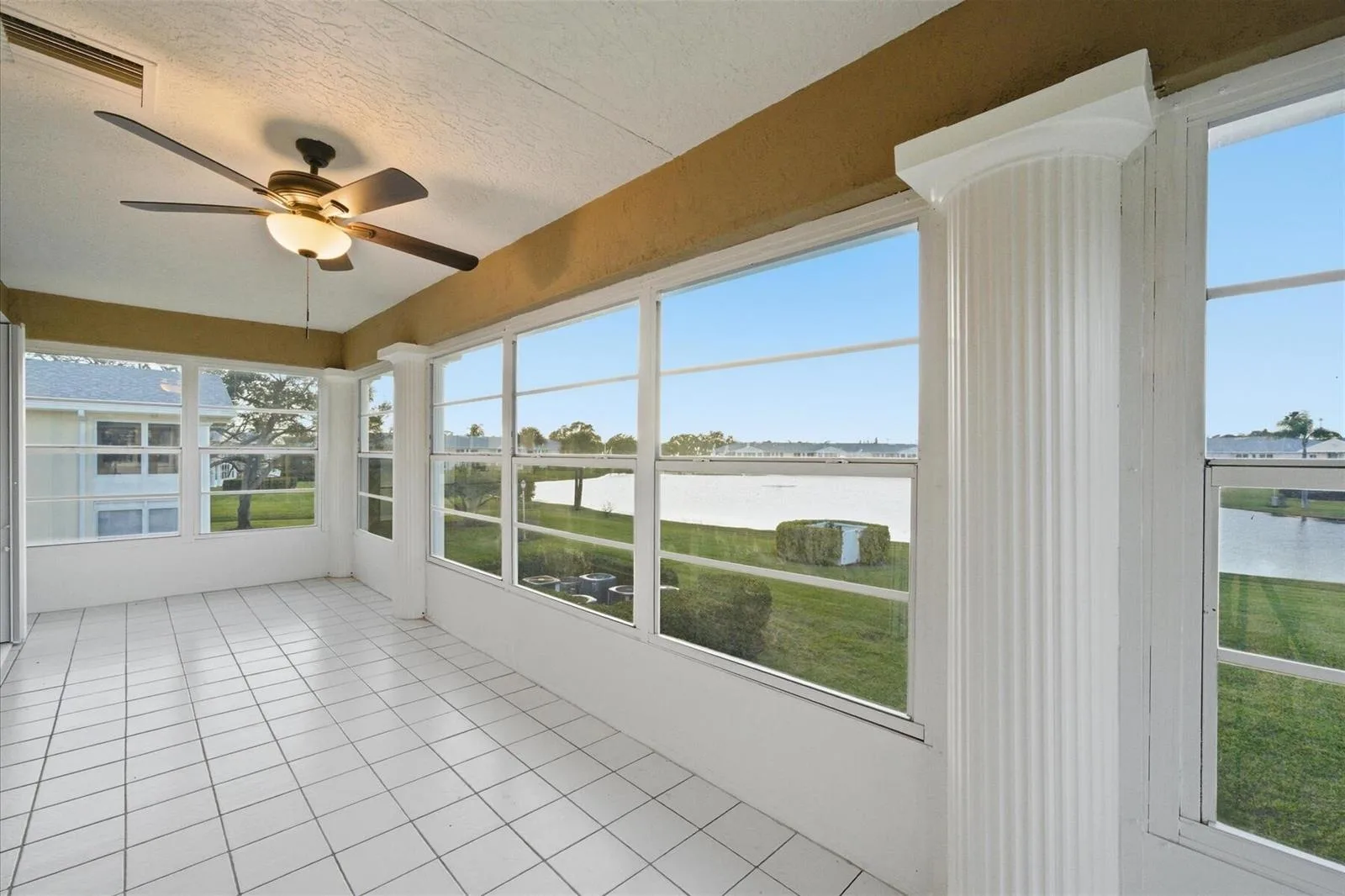 428 Grove Isle Circle # 9, Vero Beach, FL 32962 photo 13