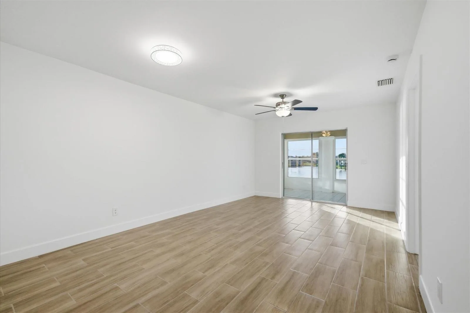 428 Grove Isle Circle # 9, Vero Beach, FL 32962 photo 6