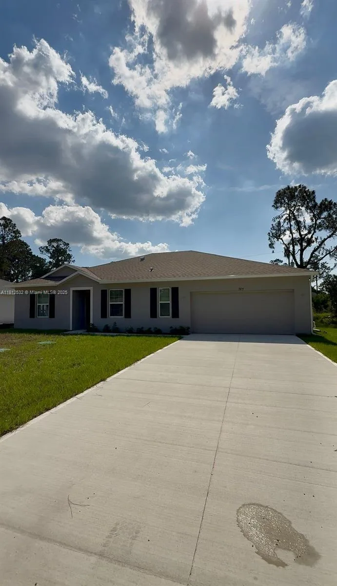 7875 97th Ave # 7875, Vero Beach, FL 32967 photo 2