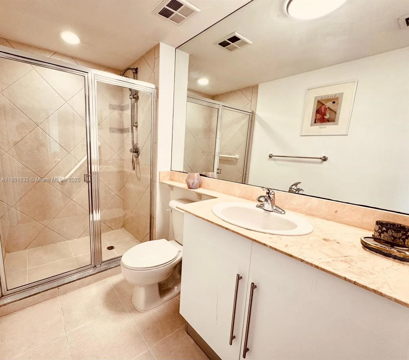 335 S Biscayne Blvd # 2105, Miami, FL 33131 photo 10