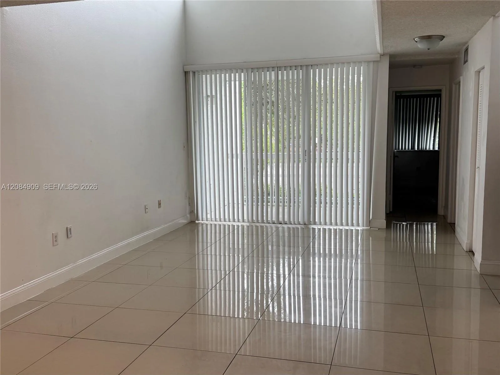 4639 NW 97th Ct # 18, Doral, FL 33178