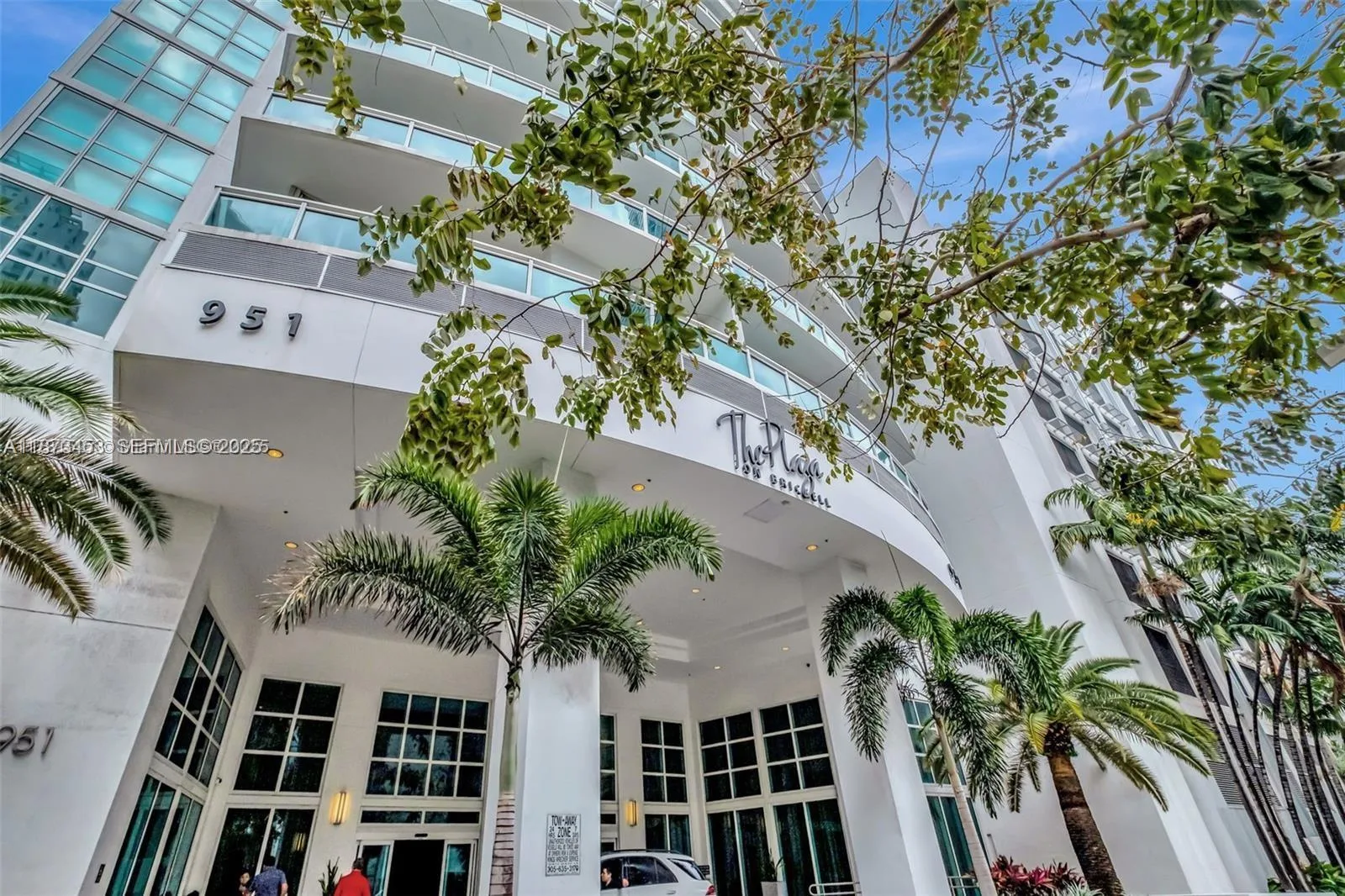 951 Brickell Ave # 2010, Miami, FL 33131
