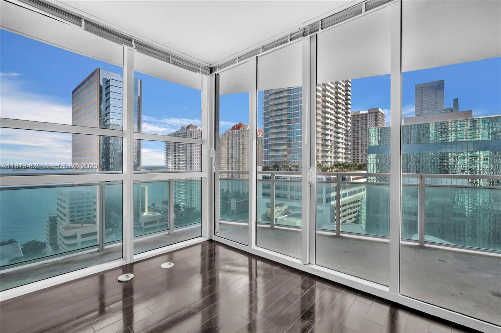 951 Brickell Ave # 2010, Miami, FL 33131 photo 7