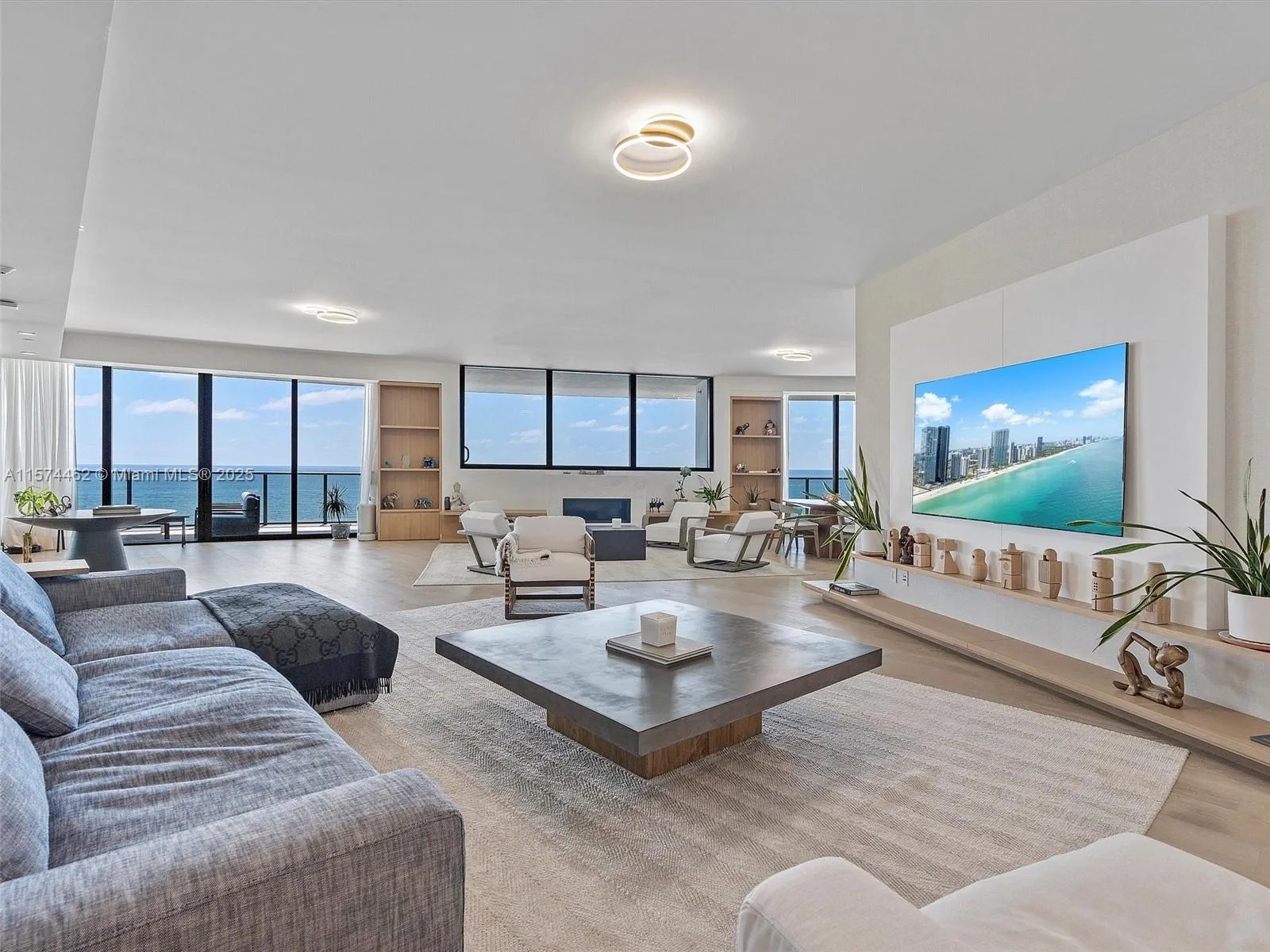 18555 Collins Ave # 801, Sunny Isles Beach, FL 33160 photo 4
