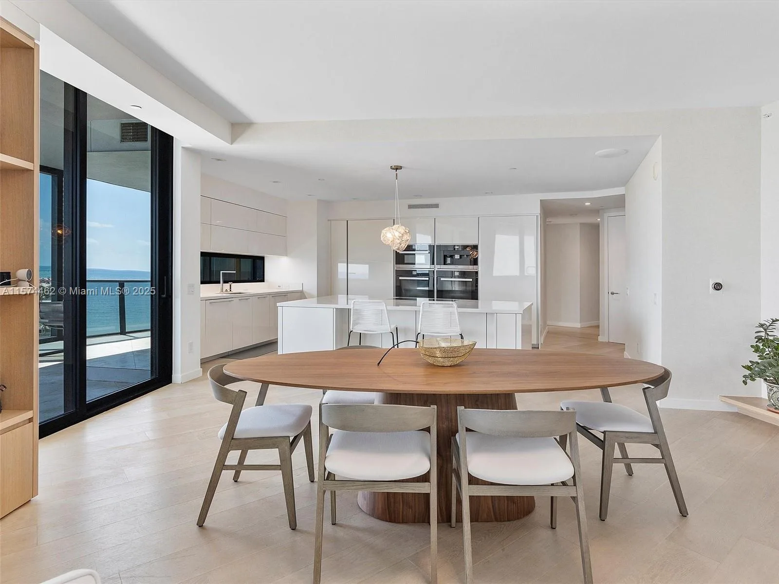 18555 Collins Ave # 801, Sunny Isles Beach, FL 33160 photo 6