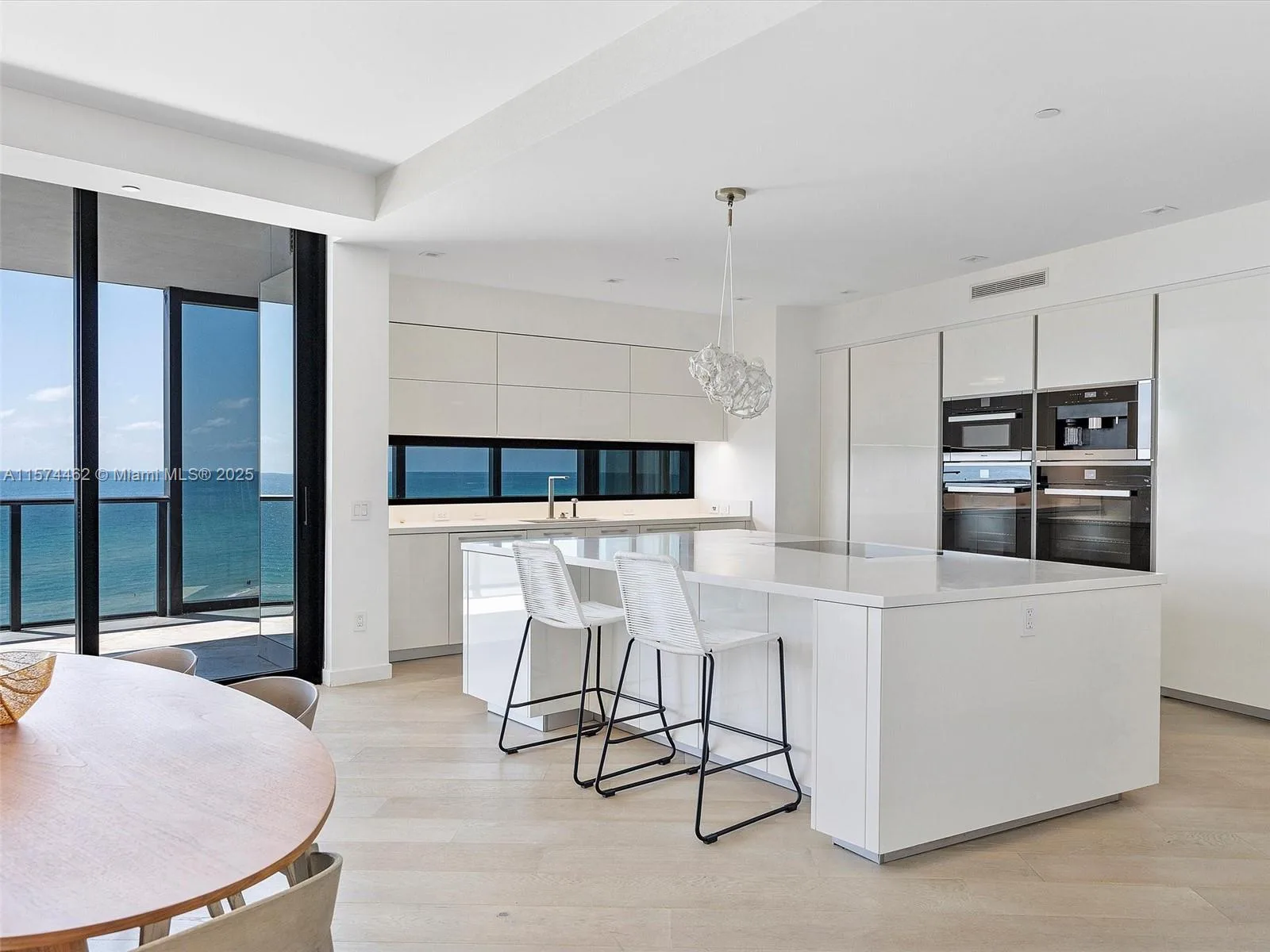 18555 Collins Ave # 801, Sunny Isles Beach, FL 33160 photo 7